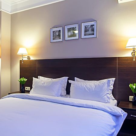 אסטנה Red Village Hotel מראה חיצוני תמונה
