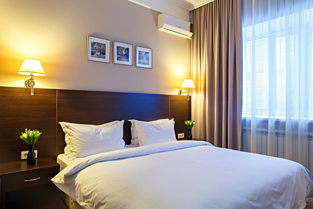 אסטנה Red Village Hotel מראה חיצוני תמונה