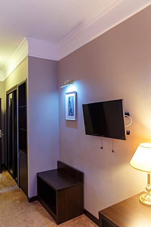 אסטנה Red Village Hotel מראה חיצוני תמונה